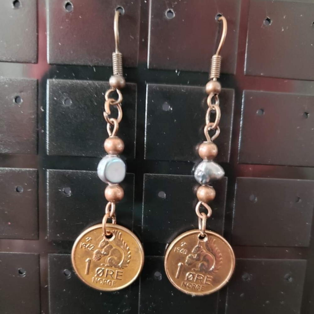 Real Handmade Norwegian Ore Coin Squirrel 🐿️ Pearl Drop Hook Earrings